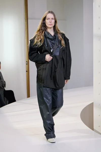 Look 40